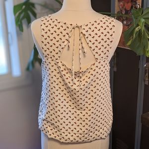 Cute Keyhole Top